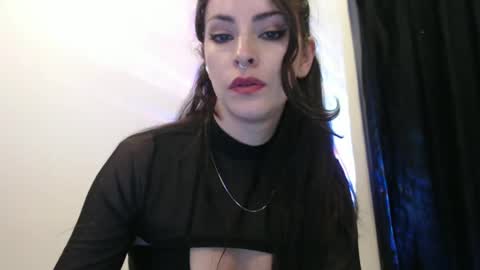 Nia online show from 01.11.25