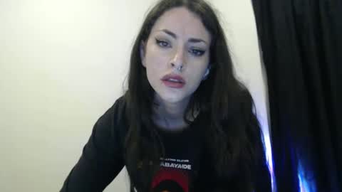 Nia online show from 03.01.25