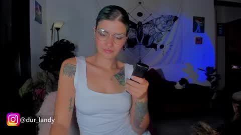 Snapshot of satomimori chatting on 05.11.26 im Jessi Independet Model online show from 05.11.26