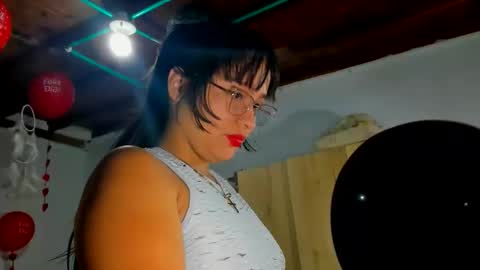 Snapshot of saturno_venus chatting on 05.20.26 saturno_venus online show from 05.20.26