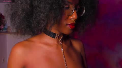 saturno_vibes online show from 11.04.25