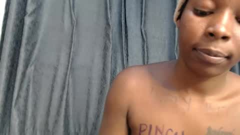 Snapshot of sauce_pety chatting on 02.10.26 pety online show from 02.10.26