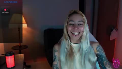 Snapshot of saucy_jenn1 chatting on 12.08.24 I AM JENN  online show from 12.08.24