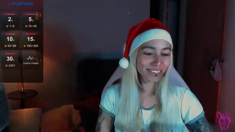 Snapshot of saucy_jenn1 chatting on 12.15.24 I AM JENN  online show from 12.15.24