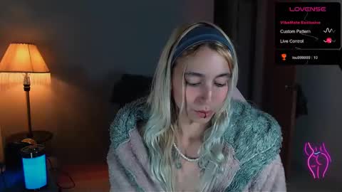 Snapshot of saucy_jenn1 chatting on 12.29.24 I AM JENN  online show from 12.29.24