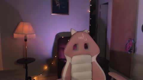 Snapshot of saucy_jenn1 chatting on 02.02.25 I AM JENN  online show from 02.02.25