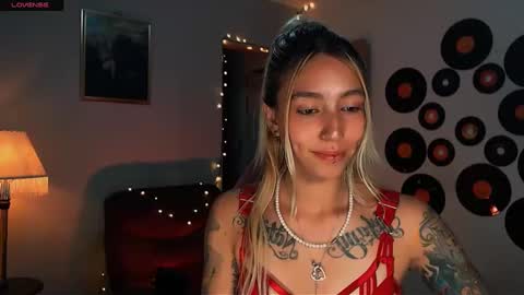 Snapshot of saucy_jenn1 chatting on 02.23.25 I AM JENN  online show from 02.23.25