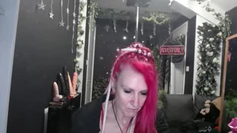 SaucySky online show from 03.02.26