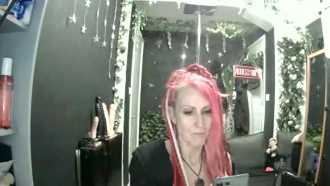 SaucySky online show from 05.07.26