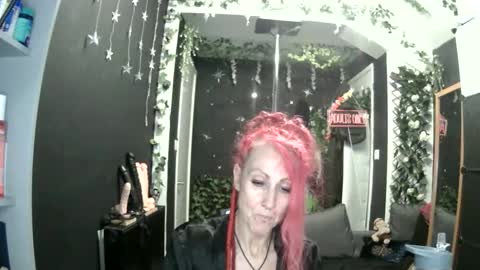 SaucySky online show from 05.28.26