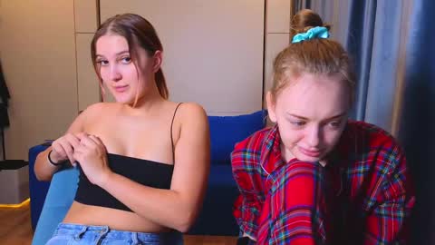 LUNA and ANNA    online show from 12.30.24