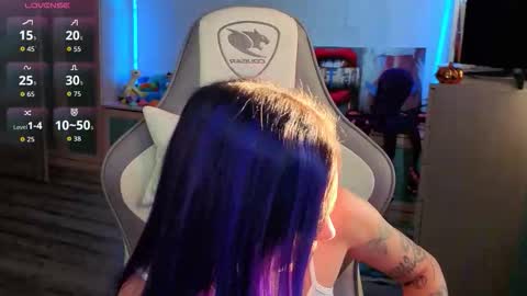 Ariel online show from 11.20.25