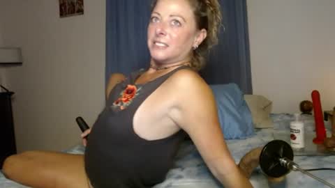 Snapshot of savannahlush chatting on 07.31.26 savannahlush online show from 07.31.26