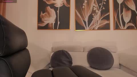 S a v a n n a h  online show from 11.10.25