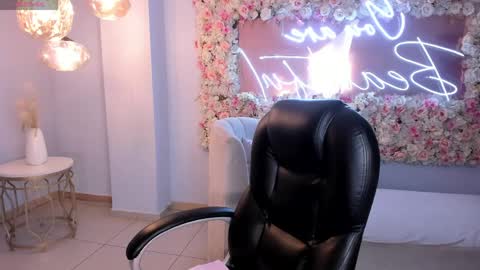 S a v a n n a h  online show from 04.01.26