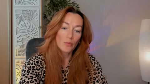 Snapshot of save_the_qween chatting on 05.13.26 save the qween online show from 05.13.26