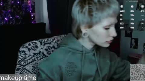Snapshot of say_mary chatting on 05.10.26 pronoun she. name Mary. age 21. online show from 05.10.26