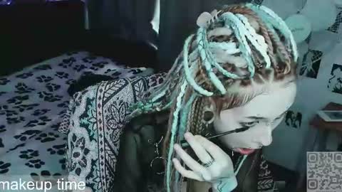 Snapshot of say_mary chatting on 06.10.26 pronoun she. name Mary. age 21. online show from 06.10.26