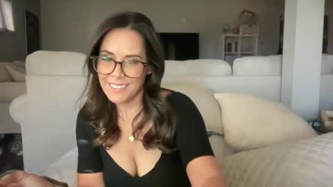 Snapshot of sayplsgdgrl chatting on 12.15.25 Good Girls Say Please...and Thank You online show from 12.15.25