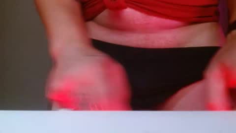 Snapshot of sbutter chatting on 11.04.25 sbutter online show from 11.04.25