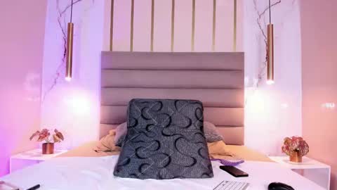 Snapshot of scarleett22 chatting on 10.31.25 Scarleet online show from 10.31.25