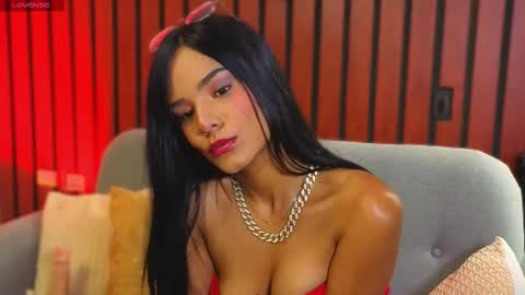 Scarlett Collins online show from 10.23.25