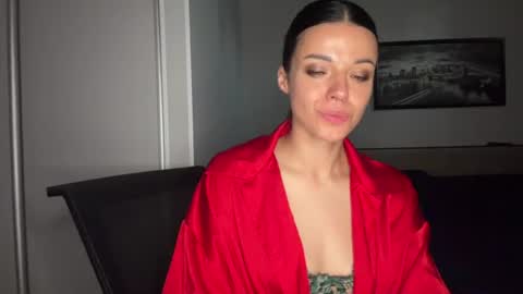 Snapshot of scarlet_daisy_ chatting on 06.29.26 Sophie online show from 06.29.26