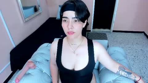 scarlet dream online show from 07.17.26