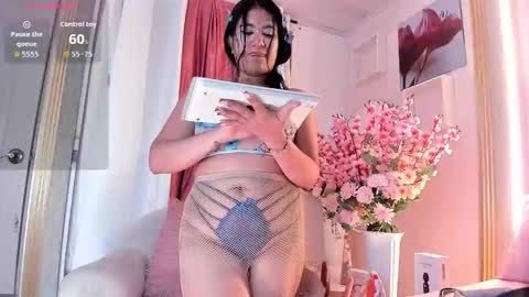 Andrea online show from 10.31.25