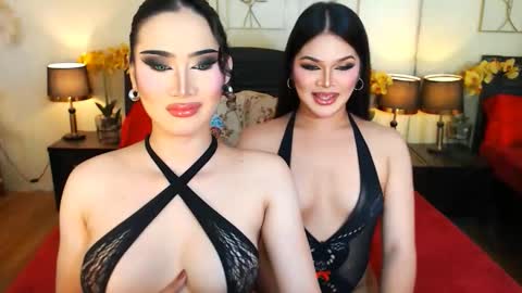 Snapshot of scarlet_snow_asian chatting on 12.23.25 Scarlet online show from 12.23.25