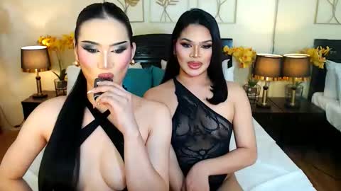 Snapshot of scarlet_snow_asian chatting on 01.10.26 Scarlet online show from 01.10.26