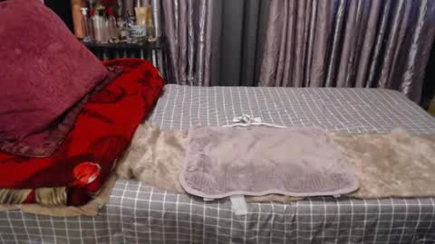 scarlet online show from 12.02.24