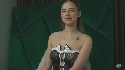 Scarlet online show from 10.25.25