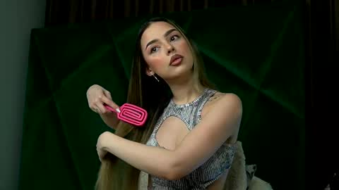 Snapshot of scarletcoles chatting on 02.26.26 Scarlet online show from 02.26.26