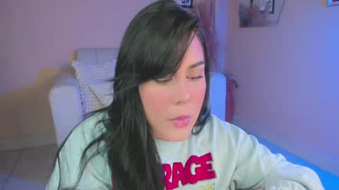 Scarleth... but not Scarleth Johansson. online show from 04.16.26