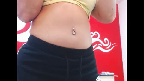 Scarleth online show from 11.18.25