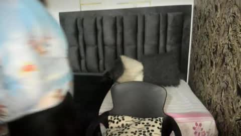 S C A R L E T online show from 10.16.25