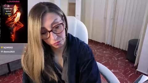 Scarlett online show from 03.16.26