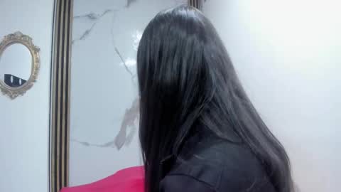 SCARLETT FOX  online show from 10.23.25