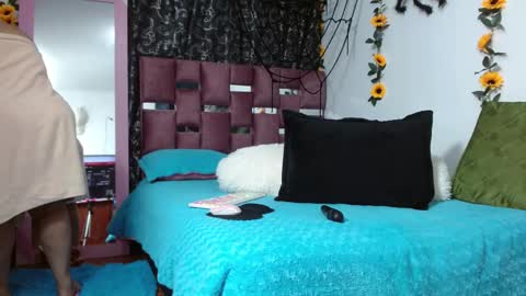 Snapshot of scarlett__jhonson chatting on 10.19.25 Scarlett online show from 10.19.25