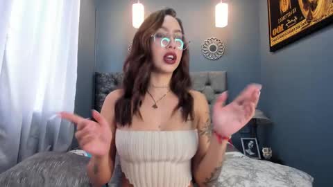 Scarlett online show from 10.14.25