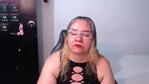 Scarlett  online show from 02.11.25