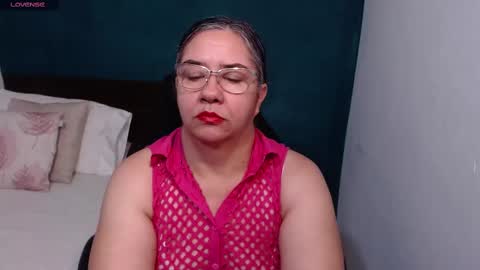 Scarlett  online show from 09.28.25