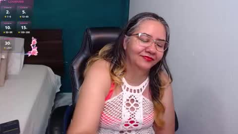 Scarlett  online show from 11.19.25