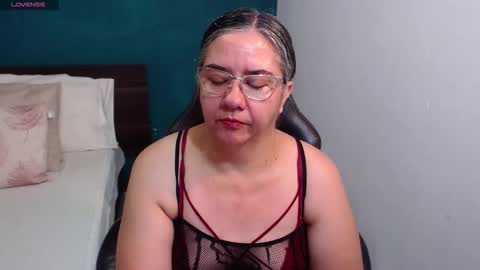 Scarlett  online show from 12.23.25