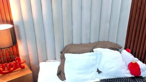 Scarlett online show from 04.25.26