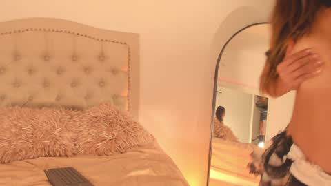 Snapshot of scarlett_grand chatting on 02.02.25 Scarlett Grand online show from 02.02.25