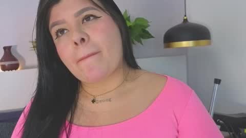 Snapshot of scarlett_grey_1 chatting on 02.25.26 Scarlett online show from 02.25.26