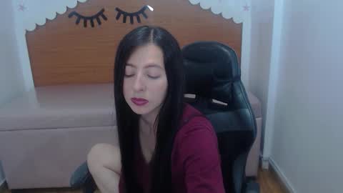 scarlett_percy_t online show from 12.13.25