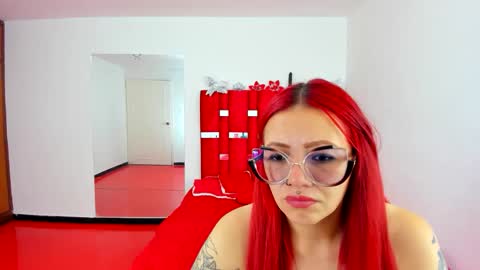 scarlett_red_11 online show from 04.24.26